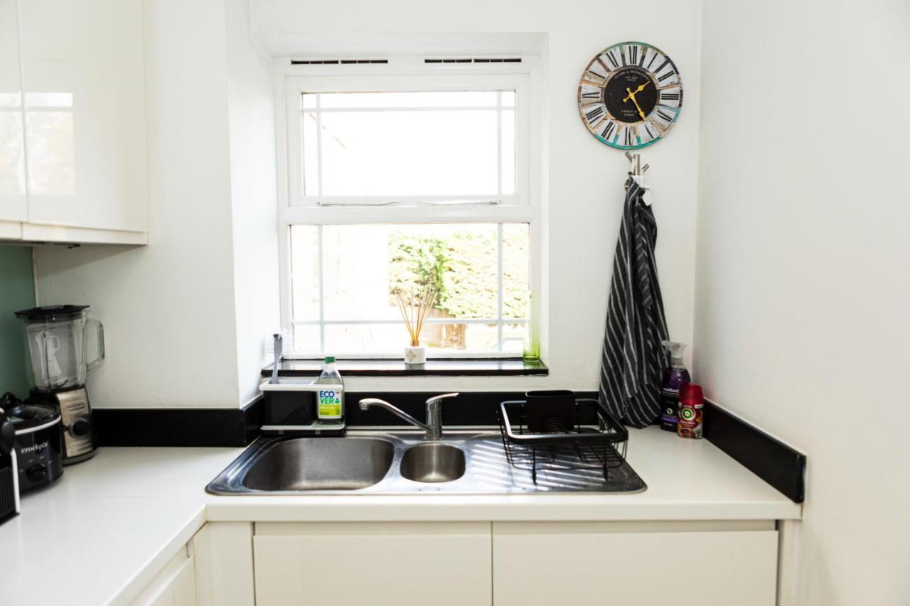 Pass The Keys - Modern Flat In South Londra